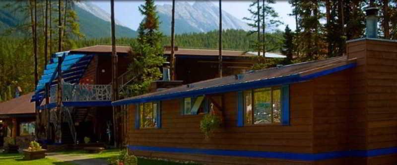 Sunwapta Falls Rocky Mountain Lodge Jasper Exterior foto