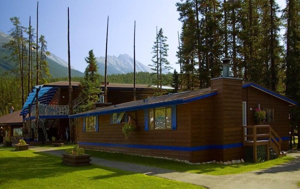 Sunwapta Falls Rocky Mountain Lodge Jasper Exterior foto
